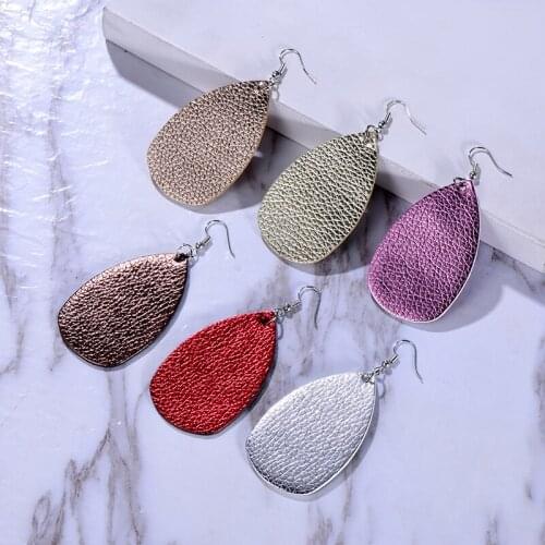 Fashion Teardrop Leather Drop Earrings for Women Boho Classic Lightweight Colorful Charm Femme Dangle Earrings Jewelry