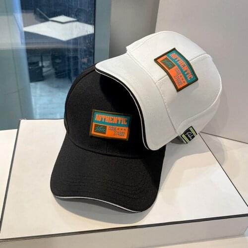 Student Couple Baseball Caps Spring and Autumn Fashion Labeling Letters Ladies Cap Summer Wild Tide Brand Sun Hats
