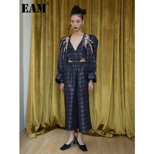 [EAM] Women Pattern Printed Hollow Out Long Dress New V-Neck Long Sleeve Loose Fit Fashion Tide Spring Autumn 2021 1DA927