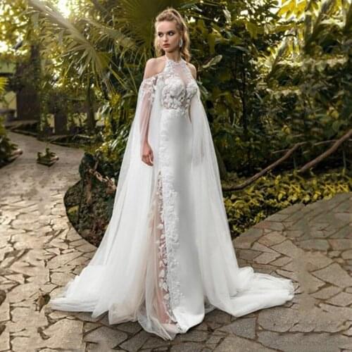 Boho Halter Neck Wedding Dresses Lace Appliques Long Sleeves Mermaid Wedding Gown Side Split Soft Tulle Bridal Dress Sweep Train