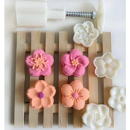 Hand-Pressure Moon Cake Mould Cherry Blossom with 4 Pcs Mode Pattern Mid-Autumn Festival Hand-Pressure Moon Cake Mould
