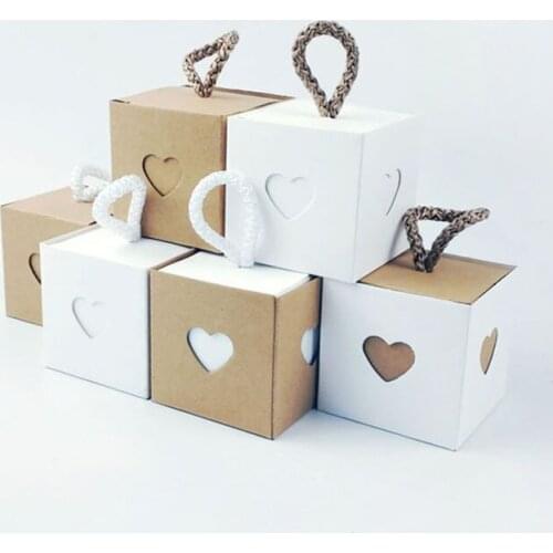 10pcs/lot Love Christmas Candy Box Romantic Heart Kraft Gift Bag With Burlap Twine Chic Wedding Favors Gift Box Supplies 5x5x5cm