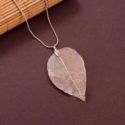 New ladies sweater necklace pendant fashion simple leaf pendant classic rose gold Womens sweater long chain jewelry Accessories