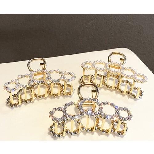 Pearl Rhinestone Geometric Circle Shark Clip Hairpin Fashion Temperament Clip Simple Retro Personality Trendy Hair Accessories