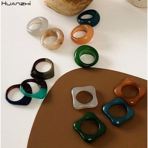 HUANZHI 2020 New Retro Resin Multicolor Sector Square Circular Geometric Hollow Rings for Women Girls Delicate Jewelry Gifts
