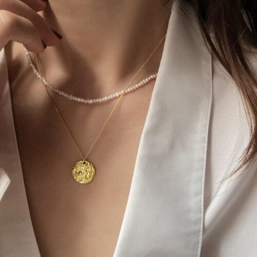 Double Layered Gold Plated Chain Necklace for Women Irregular Natural Pearls Clavicle Necklace 2021 New Design Jewelry