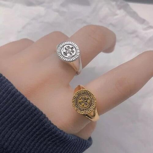 Aesthetic Rings For Women Vintage Simple Sun Face Punk Couple Ring Fashion Exaggeration Jewelry Gothic Accessories Gift