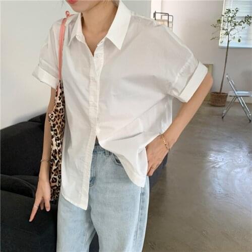 Minimalist style solid color short-sleeved shirt lapel single-breasted loose casual office ladies classic all-match blouse