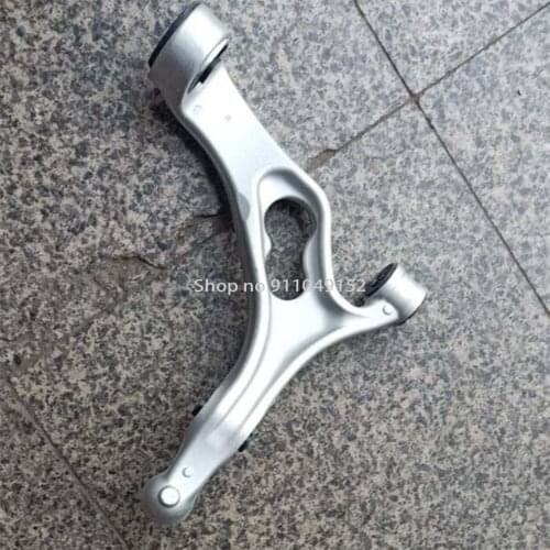 CAR swing arm Aud iVo lks wag enS kod aS EAT AQ7 swing arm Fits the wheel bearing housing