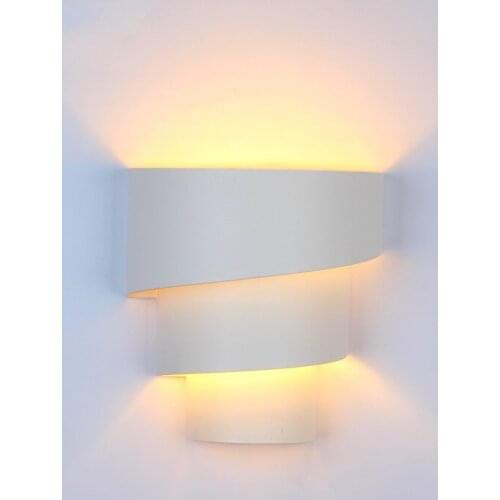 Modern simple lighting Artistic metal wall lamp White painted for living room study room office bedroom corridor E27 Wall light