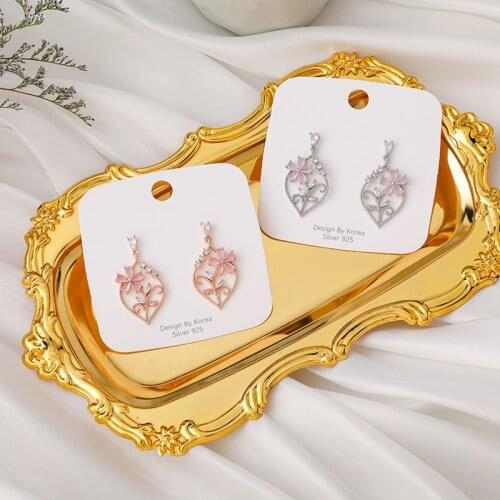 2021 New Fashion Micro Paved Zircon Drop Earrings For Women Sweet Flower Irregular Hollow Geometry Dangle Earring Jewelry Gift