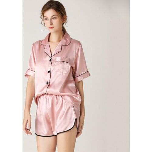 2020 New Female Short-Sleeved Shorts Pajamas Suit Simulation Silk Pajamas Lace-Up Shorts Cardigan Loose Home Service Пижам