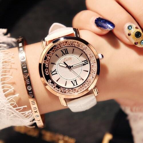 Minimalist Quartz Watch 2021 women Fashion Rhinestone Leather Strap Round Dial WristWatch For Casual Daily Office For Women