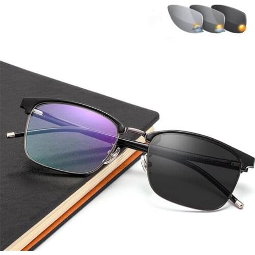 Full Frame Sun Photochromic Gray Square Reading Glasses Men TR90 Vintage Farsighted Spectacles Magnifier 0 +25 +50 +75 To +600