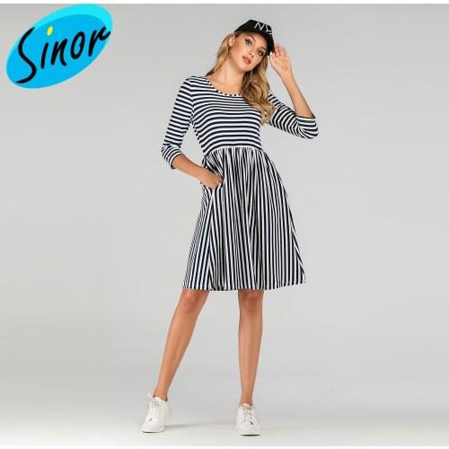 2021 Womens large size black and white striped pocket dress 2006 clearance banquet dress