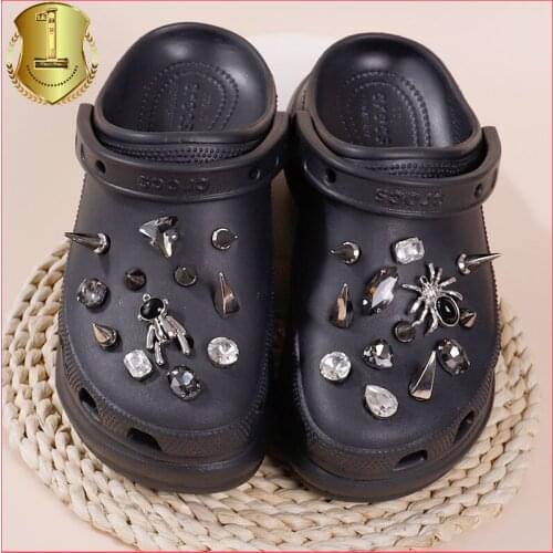 Cool Robot Rivet Croc Charms Designer Rhinestone Shoe Decoration Charm for Croc JIBS Clogs Children Kids Women Girls Gifts