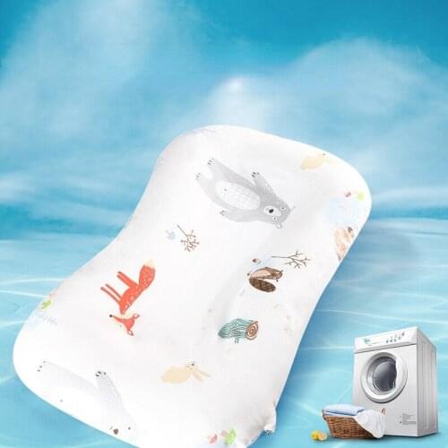 Newborn Baby Bionic Bed Infant Cartoon Anti Startle Pressure-resistant Cribs Portable Foldable Stereotyped Prevent Milk Vomiting