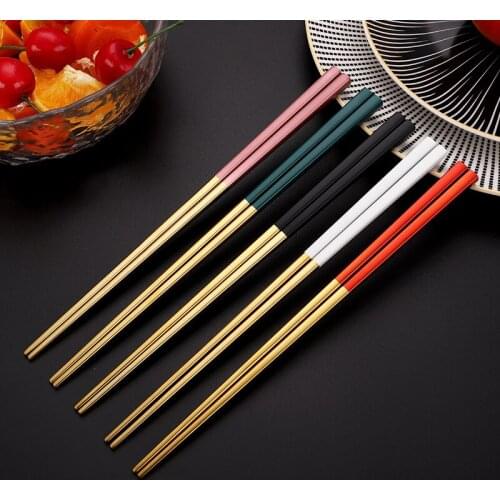 2Pair Luxury Metal Baguette Sticks Sushi Tableware Chinese Korean Chopsticks Home 304stainless Steel Chopsticks Japan Dinnerware
