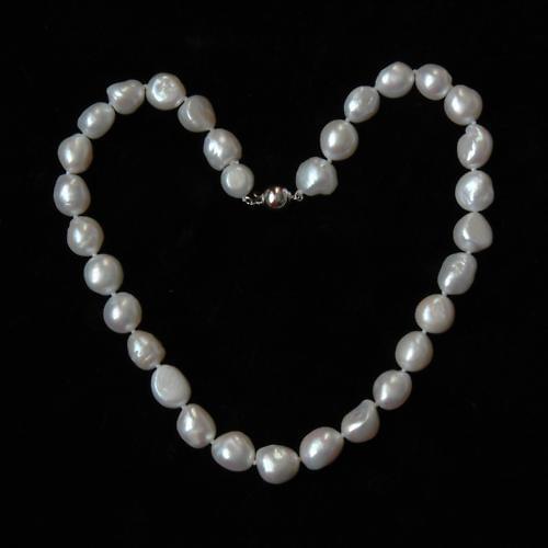 Freshwater Cultured 11-12mm Irregular white Pearl Necklace AA
