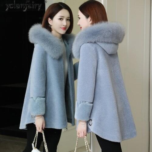 Womens Real Fur Coat Female Jacket Hooded Fox Fur Colalr Autumn Winter Jacket Women Sheep Shearing Fur Coats 2020 20177 KJ5516