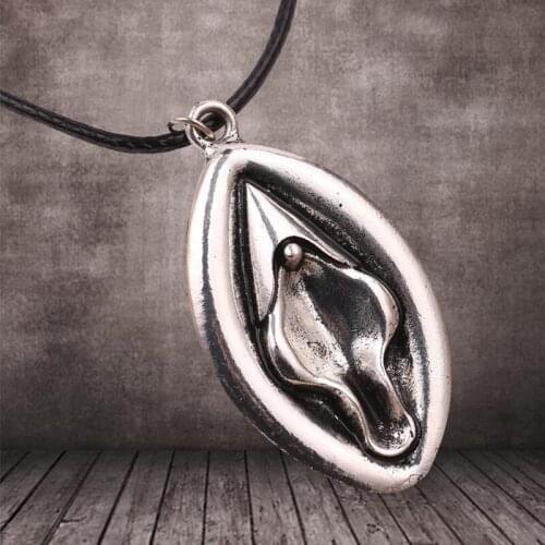 Punk Hip Hop Metal Carving To Attract Gifts For Hanging Female-Genitalss-Necklace Pendant Female Genitall-Gift Jewelry