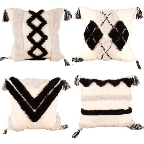 2021New Boho Woven Tufted Black White Throw Pillow Case Morocan Textured Plaid Striped Geometric Pattern Square Cushion Cover