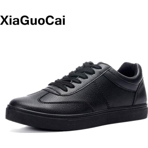 Solid White Men Casual Shoes Sneakers 2021 Spring Autumn Lightweight PU Leather Mens Flats Leisure Trend Black Dropshipping