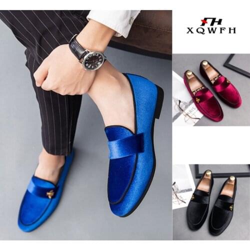 Men Velvet Loafers New Style Embroidery Bee Mens Dress Shoes Comfortable Breathable Fashion Man Casual Shoes Large Size 48