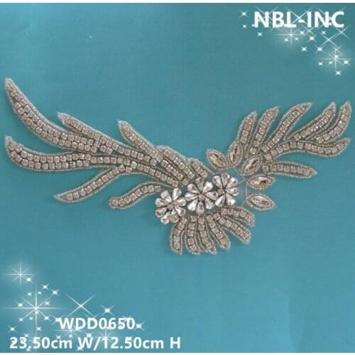 30PCS)Wholesale hand beaded sewing silver clear crystal rhinestone neckline collar applique iron on for wedding dresses WDD0650