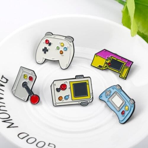 6 Style Enamel Brooch Pins Vintage Game Machine Shape Jewelry Fashion Badge Lapel Pin Gifts for Women Kids Clothing Accessories