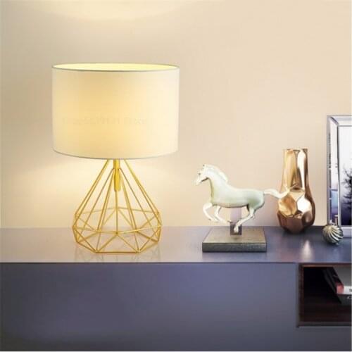 Nordic Retro Geometric Table Lamps for Living Room Drum Shade Bedroom Bedside Lamp Home Deco Study Room Creative Light Fixtures