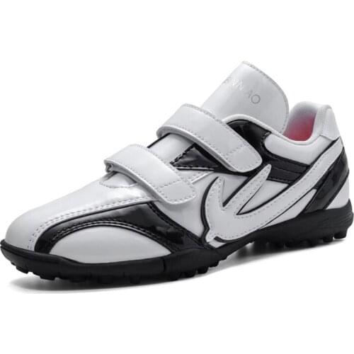 New Arrival Men Women Girls Soccer Shoes Large SizeUltralightFootball Boots Boys Sneakers Indoor Outdoor Non-Slip Soccer Boots