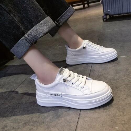 Explosive small white shoes spring and autumn new fashion all-match thick-soled casual shoes large size sports womens shoes