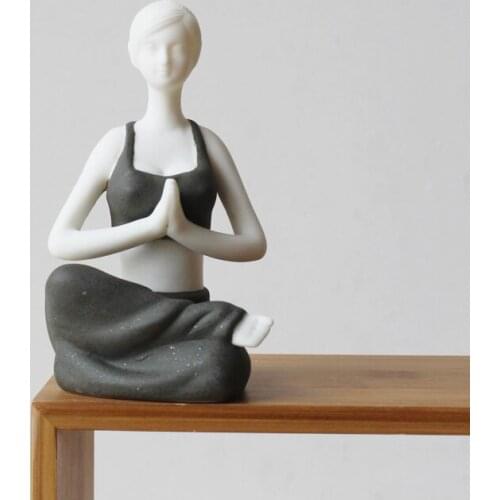 Creative Yoga Beauty Figurines Ceramic Character Decoration Crafts Office Tea Ceremony Accessories Statue Boutique Souvenir Gift