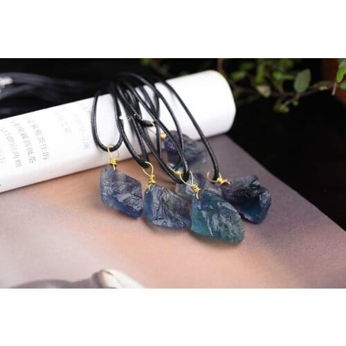 Natural crystal fluorite octahedron pendant crystal original stone wrapped necklace pendant spiritual pendulum wholesale