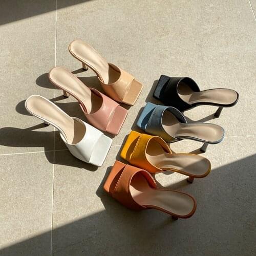 Womens Slippers Summer Outdoor Wear 2021new All-Matching Stiletto High Heels Word Fashion Slippers Square Toe Sandals Summer