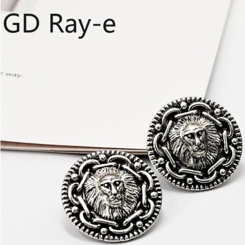 Fashion Exaggerated Retro Lion Head Womens Earrings Domineering Mens Animal Cool Handsome Personality Vintage Stud EarringsG37