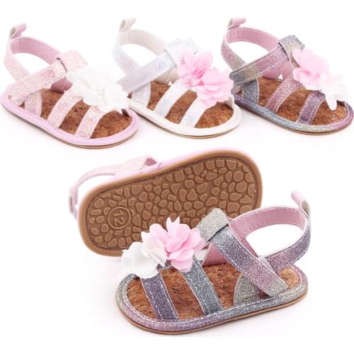 2021 Fashion Newborn Anti-slip Flat Shoes, Flower and Sequins Pattern Soft Sole Sandals for Baby Girls, White/ Grey/ Pink