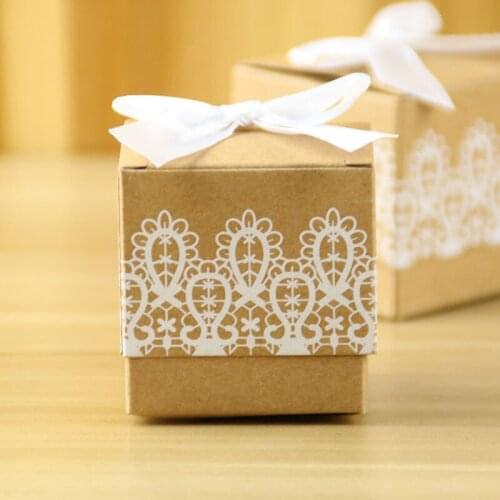 50pcs/lot Fresh White Lace Printed Paper Candy Box With White Ribbon Bow Beautiful Wedding Favor Gift Box Happy Event Supplies