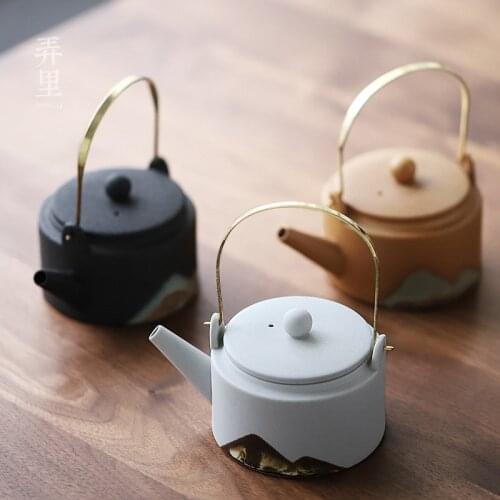 Japanese Style Ceramic Modern Minimalist Tea Pot Portable Black Pottery Teapot with Handle Creative Household Kung Fu Kettle
