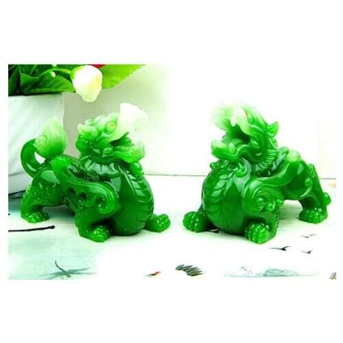 2PC SET KIRIN GREEN JADE IMITATION PIXIU HANDICRAFT FURNISHINGS DECORATION A PAIR OF KAIGUANG BASIN KIRIN CCULPTURE STATUE