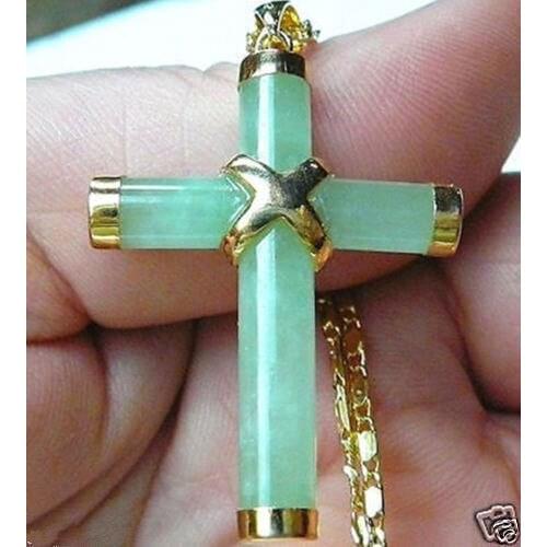 FREE shipping> >>>>Luck jewelry Genuine Light Green Natural stone Cross Pendant Necklace