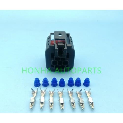 7 Pin 3.5 mm WPT-596(Tin) 3U2Z-14S411-YGA 7 way waterproof plug female plastic wire cable connector plug