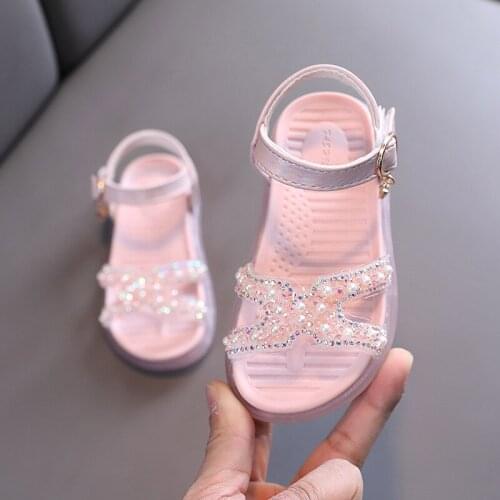 New Princess Kids Sandals Pearl Rhinestone Girls Sandals 2021 New Summer Non-slip Flat Shoes Childrens Soft Beach Sandals E826