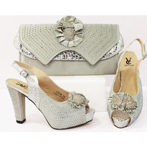 2021 Latest Silver Color Italian design Ladies Shoes and Bags To Match Set Nigerian Shoes and Matching Bag Set for Party