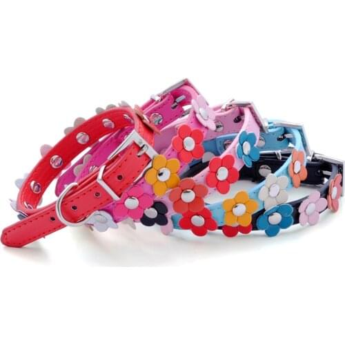 Stylish PU Leather Dog Collar Puppy Pet Dog Collars Cat Neck Strap Necklace Studded Flower Dog Accessories for Small Dogs Cats