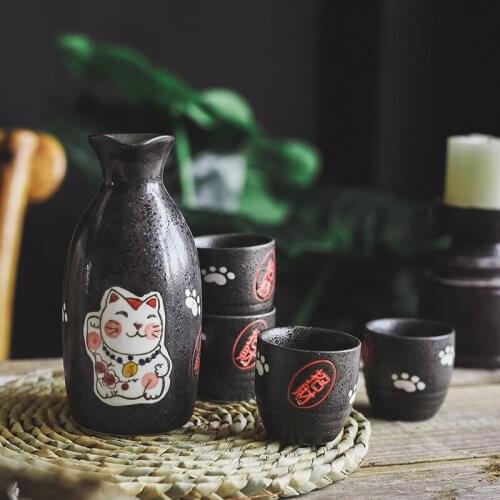 Japanese Sake Set Traditional Ceramic Black Sake Serving Gift Set 5 Pcs include 1 Pot and 4 Cups