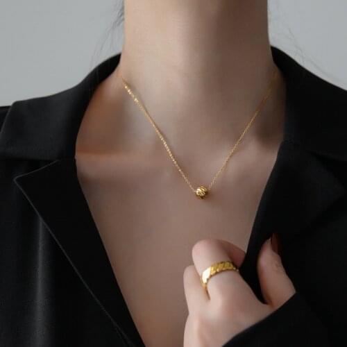 YUN RUO 2020 Simple Fashion Yellow Gold Color Engrave Round Beads Pendant Necklace Chic Titanium Steel Jewelry Woman Accessory