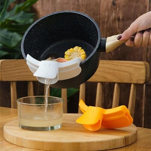 Silicone Kitchen Anti-spill Funnel Pour Soup Funnel for Pots Pans Bowls Jars Water Deflector Kitchen Gadgets Tools