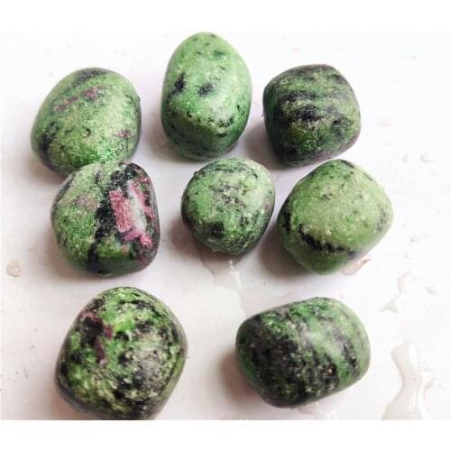 Natural Epidote Mineral Specimens Raw Ore Irregular Healing Green Chakra Home Decoration Aquarium Polished Stone